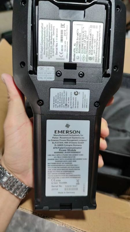 Hart-Kommunikationsprotokoll Smart Transmitter 475 Feldkommunikator mit 5-Zoll-Bildschirm und bis zu 10 Stunden Akkulaufzeit