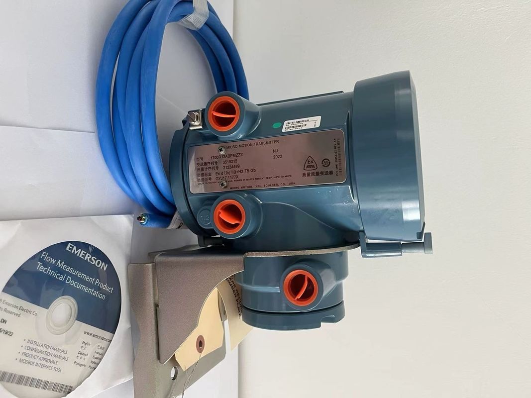 1700 / 2700 Trasmettitore di flusso di massa a micro movimento 4-20mA Uscita Emerson Micro Motion Coriolis 2700R